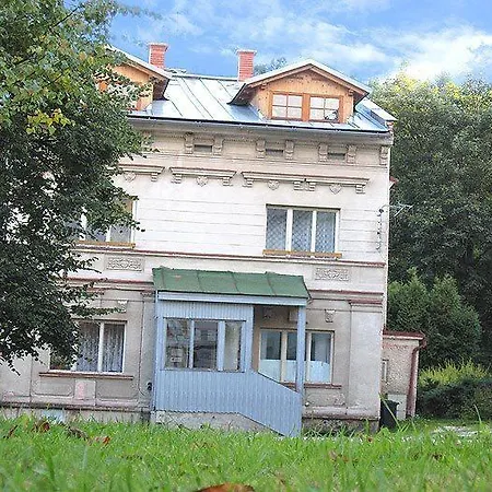 Apartman Namesti 아파트 *
